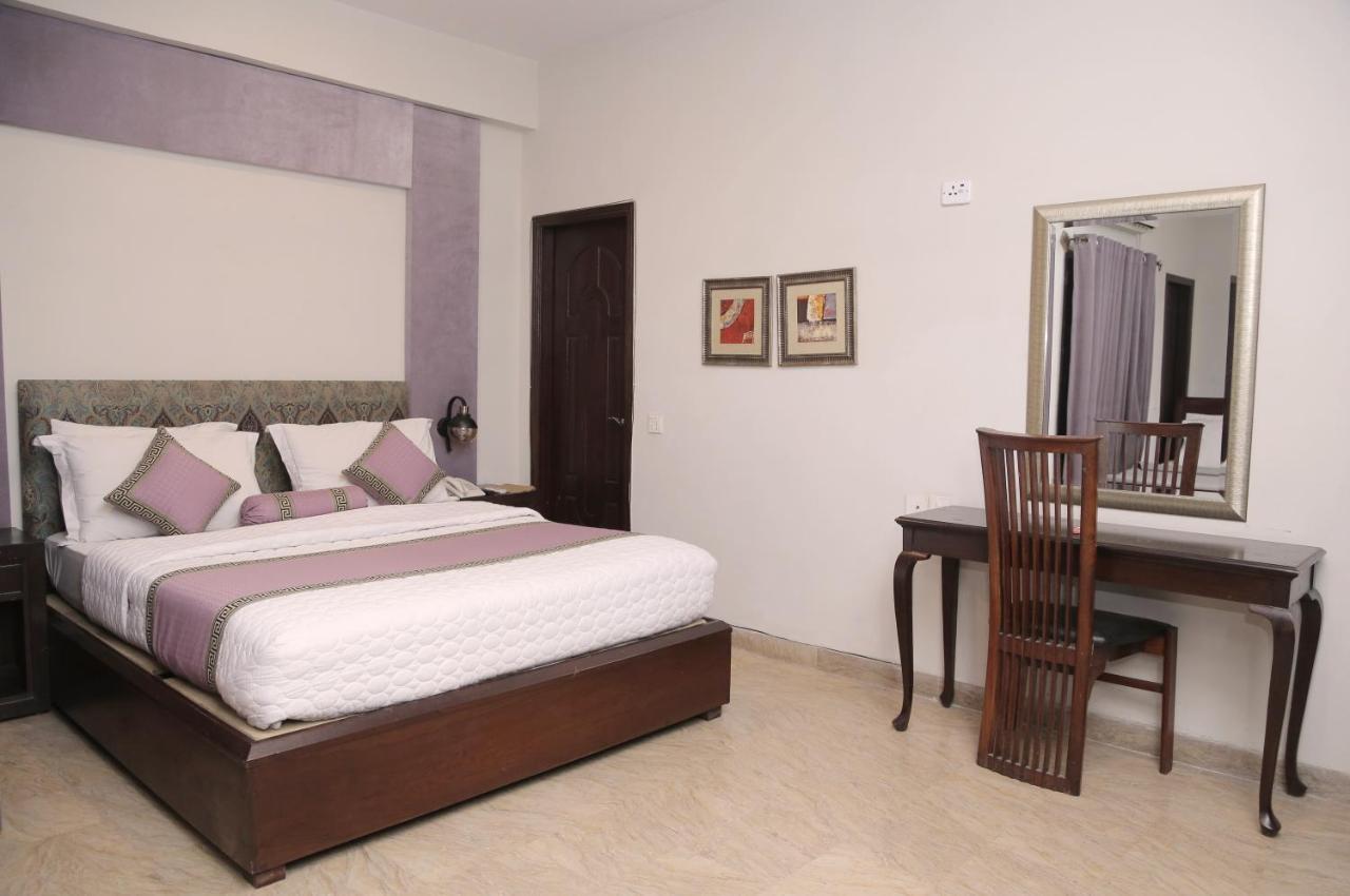 Shelton Hotel Лахор Экстерьер фото